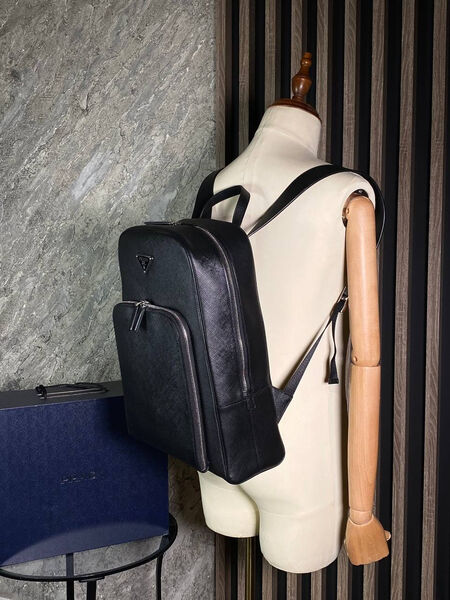 Мужской рюкзак Prada мужской кожа черный 145930-2