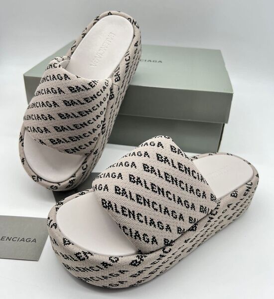 Шлепки Balenciaga женский ткань графитовый 109347