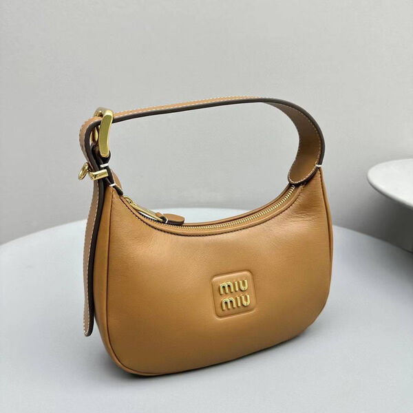 Сумка Miu Miu женский кожа бежевый 126471-2