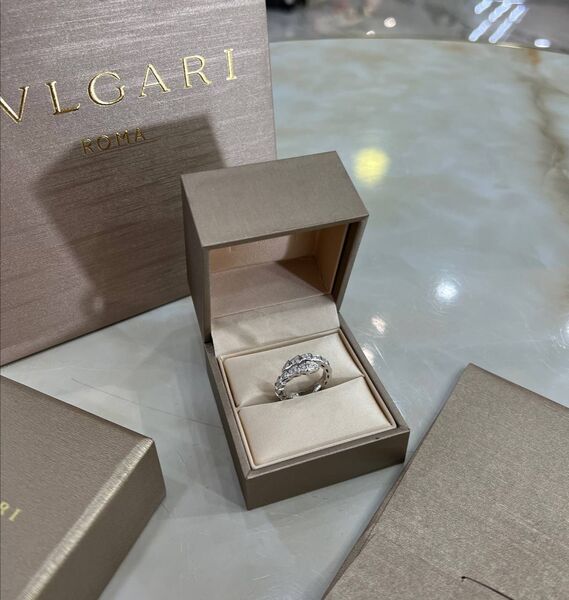 Кольцо Bvlgari светло-серый 175962