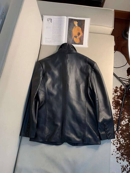 Куртка Balenciaga женский кожа черный 162102-6