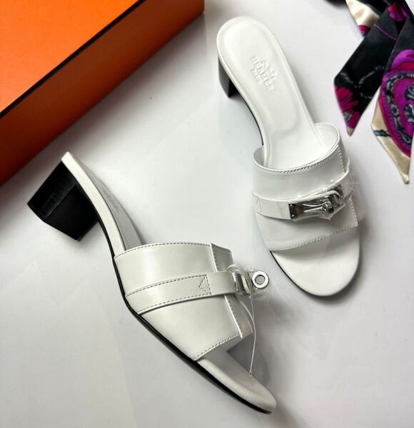 Шлепки Hermès женский кожа белый 112095