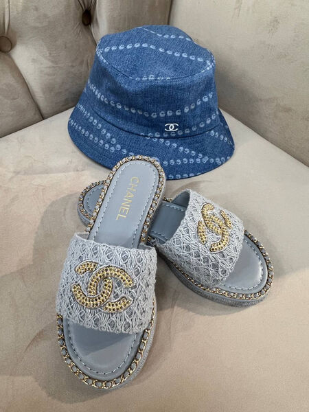 Шлепки Chanel женский кожа графитовый 190838-2