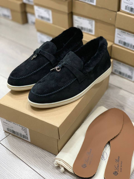 Лоферы Loro Piana женский замша черный 92703