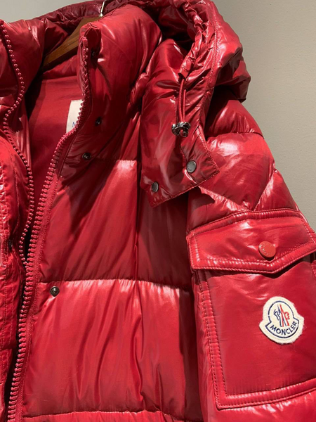 Пуховик Moncler женский бордовый 93798-2