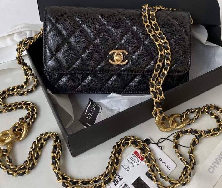 Сумка Chanel женский кожа черный 133412