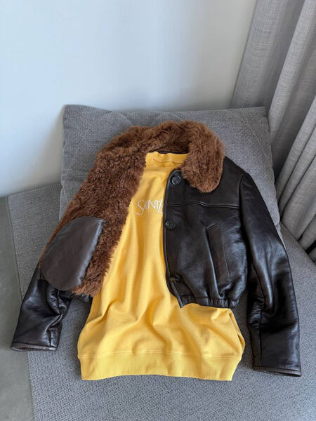 Куртка Miu Miu женский кожа 164502-2