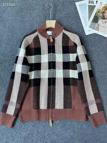 Бомбер Burberry женский бордовый 94702-3