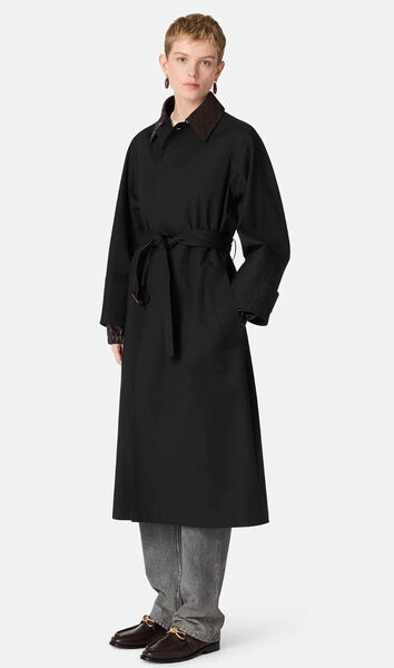 Плащ Bottega Veneta женский черный 183815-2