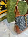 Сумка Gucci женский кожа черный 137907-6