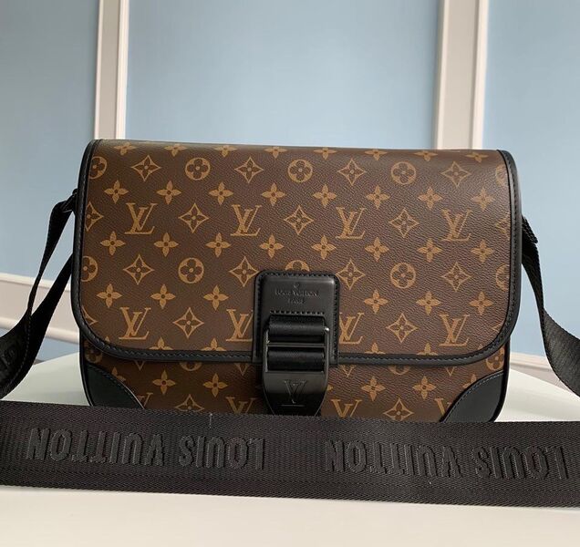 Мужская сумка мессенджер Louis Vuitton мужской 111031