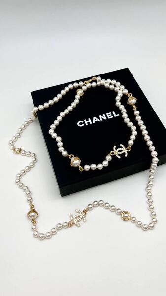 Колье Chanel белый 175576
