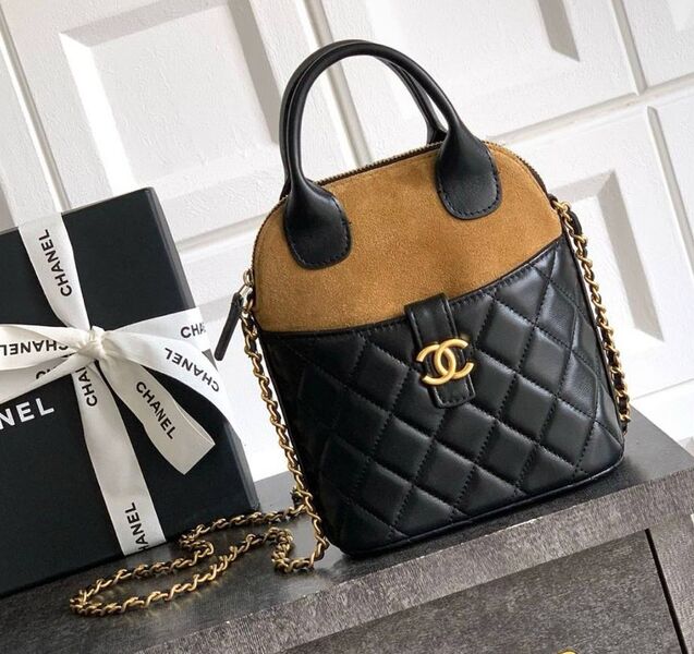 Сумка Chanel женский кожа черный 195888