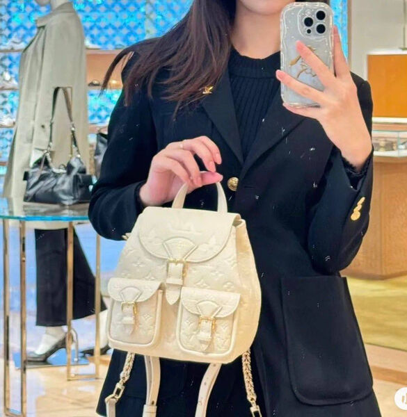 Рюкзак Louis Vuitton женский кожа бежевый 150384-3
