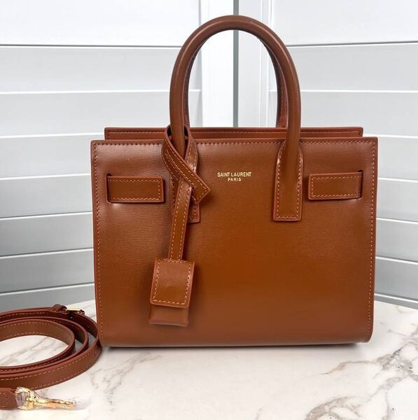 Сумка Saint Laurent женский кожа бежевый 174907