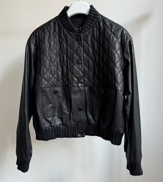 Куртка Chanel женский кожа черный 159076