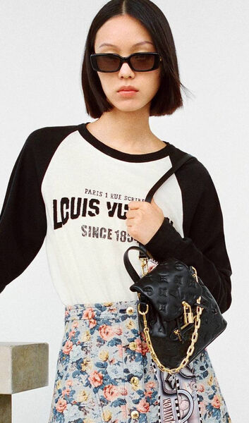 Рюкзак Louis Vuitton женский кожа черный 197127-4