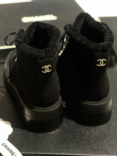 Ботинки Chanel женский кожа черный 169543-5