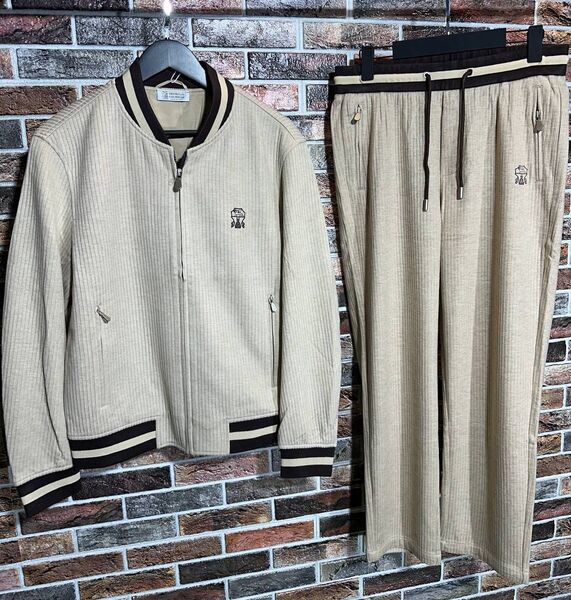 Мужской костюм Brunello Cucinelli мужской бежевый 157052