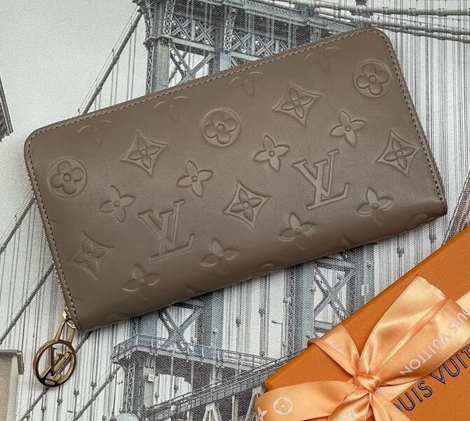 Кошелек Louis Vuitton женский кожа бежевый 101567
