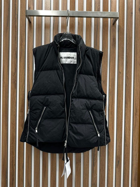 Жилет Jil Sander женский черный 124785-2