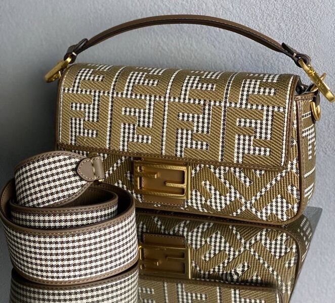 Сумка Fendi женский текстиль бежевый 142094