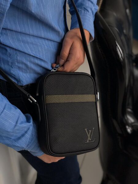 Мужская сумка мессенджер Louis Vuitton Danube Slim Pm мужской кожа черный 41198-3
