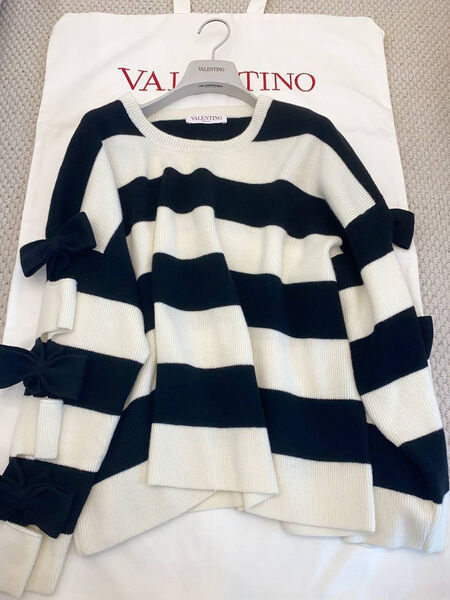 Свитер Valentino женский черный 128514-2