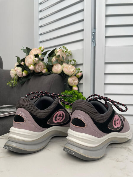 Кроссовки Gucci женский замша черный 138962-3