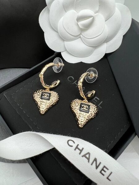 Серьги Chanel золотой 175397