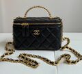 Сумка Chanel женский кожа черный 155761-1