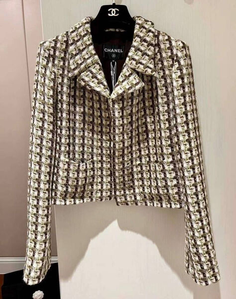Пиджак Chanel женский бежевый 125274-2