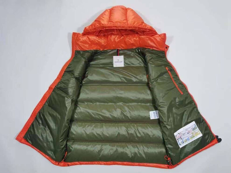 Мужской жилет Moncler мужской оранжевый 161560-2