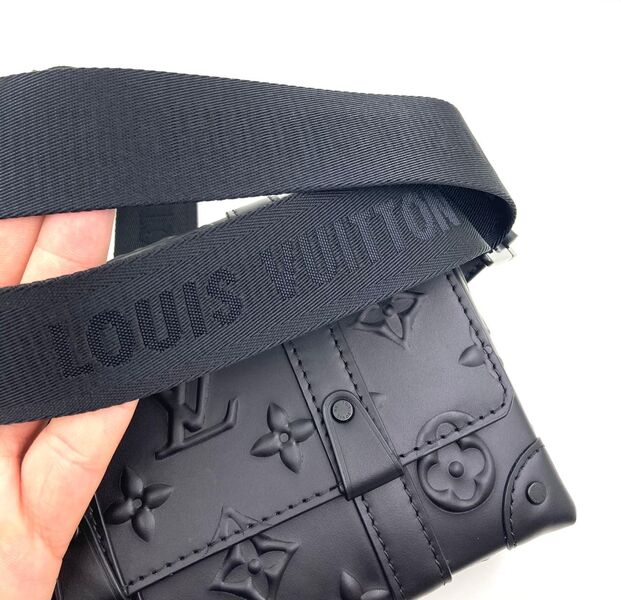 Мужская сумка мессенджер Louis Vuitton мужской кожа черный 77912-7
