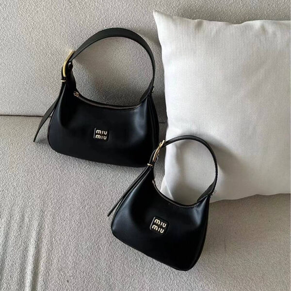 Сумка Miu Miu женский кожа черный 126472-3