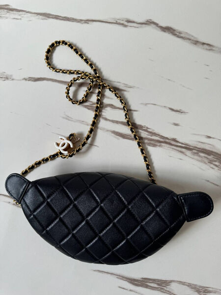 Сумка Chanel женский кожа черный 157333-3
