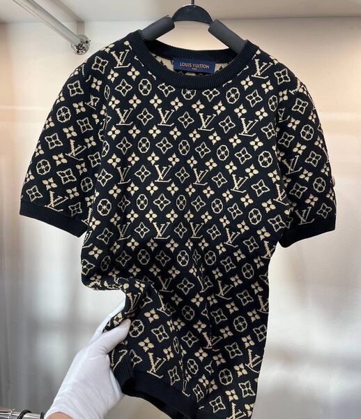 Кофта Louis Vuitton женский трикотаж черный 169028