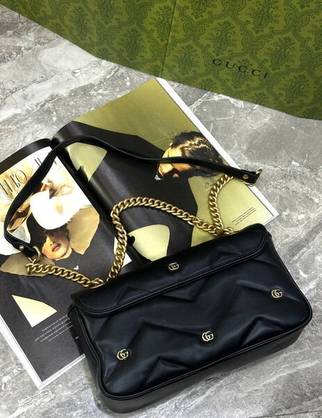 Сумка Gucci женский кожа черный 134281-3