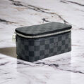 Косметичка Louis Vuitton женский канва графитовый 149938-4
