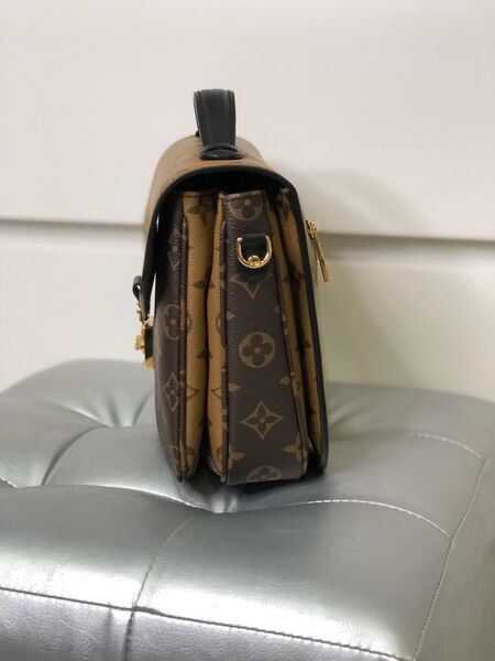 Сумка Louis Vuitton Pochette Metis женский канва 76851-2