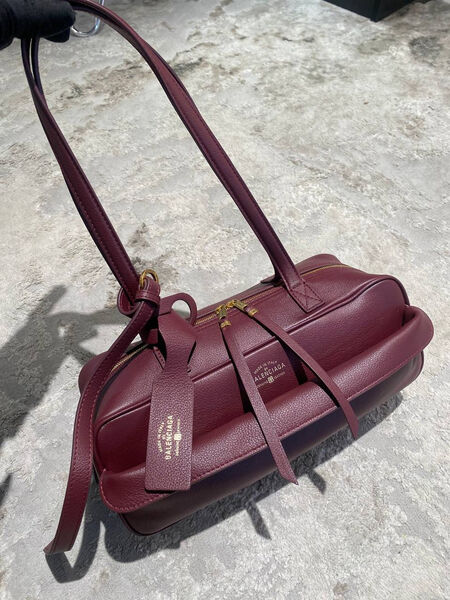 Сумка Balenciaga Carrie женский кожа бордовый 186350-3