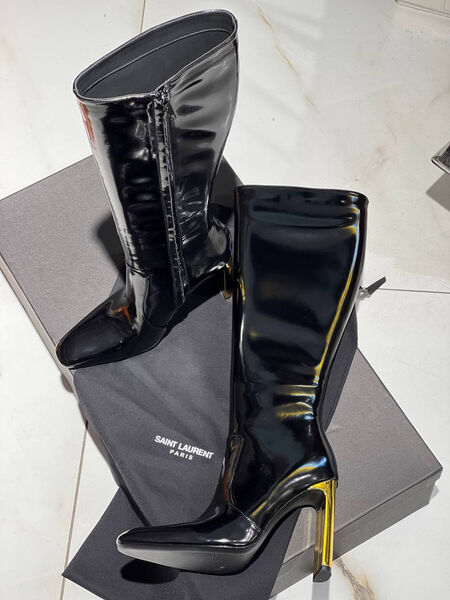 Сапоги Saint Laurent женский кожа черный 129573-5