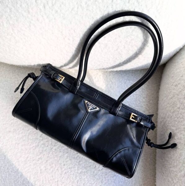 Сумка Prada женский кожа черный 161182
