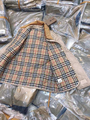 Куртка Burberry женский бежевый 37766-6