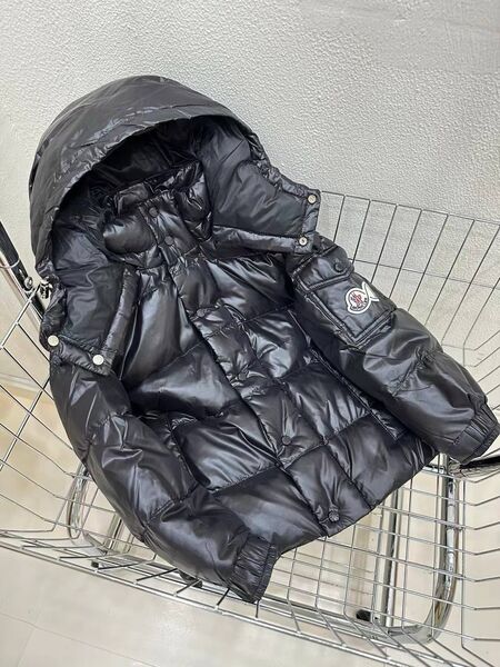 Детский пуховик Moncler черный 176709