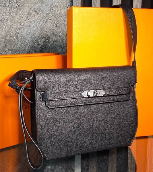Мужская сумка мессенджер Hermès мужской кожа черный 155332