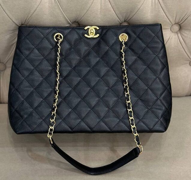 Сумка Chanel женский кожа черный 128889