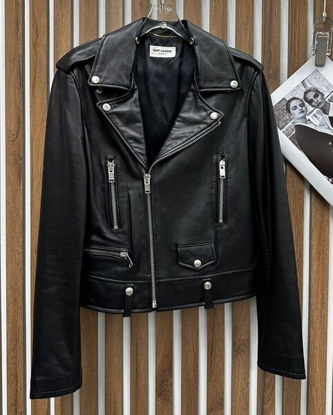 Куртка Saint Laurent женский кожа черный 39282