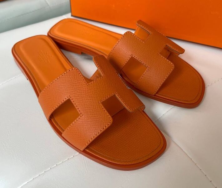 Шлепки Hermès женский кожа оранжевый 147003