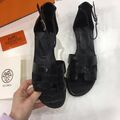 Сандалии Hermès женский кожа черный 66630-2